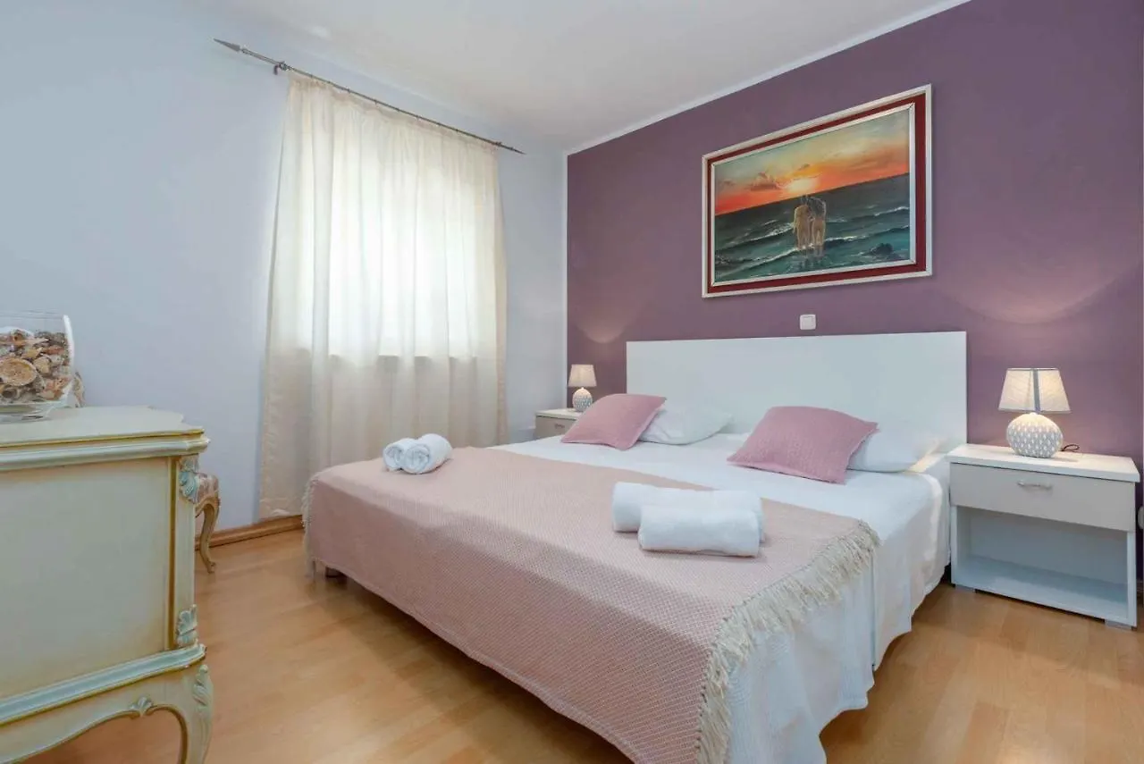 Apartament Holiday Home In Kaldanija/Istrien 12040